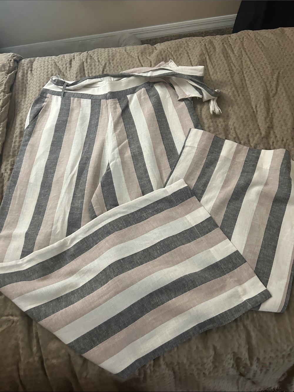 VENUS Striped Linen Pants in Gray Tan & White